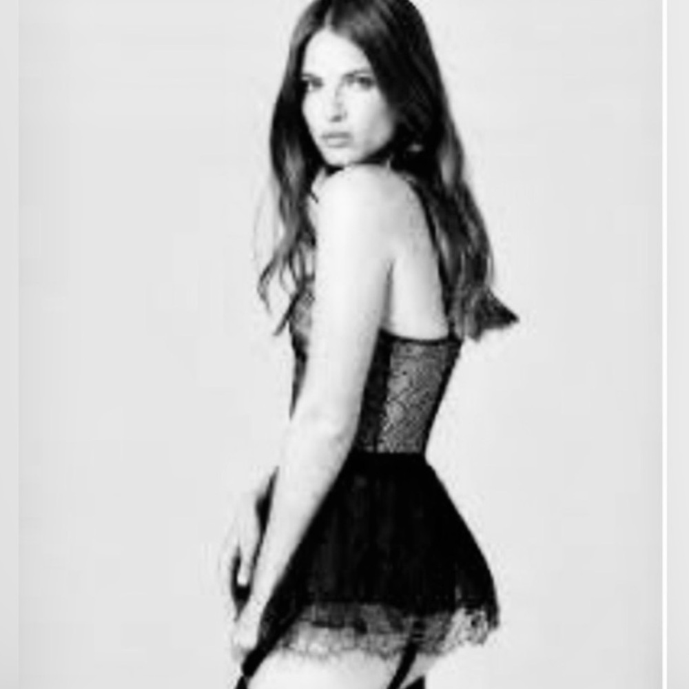 AGENT PROVOCATEUR Elsey Skirt Size 2